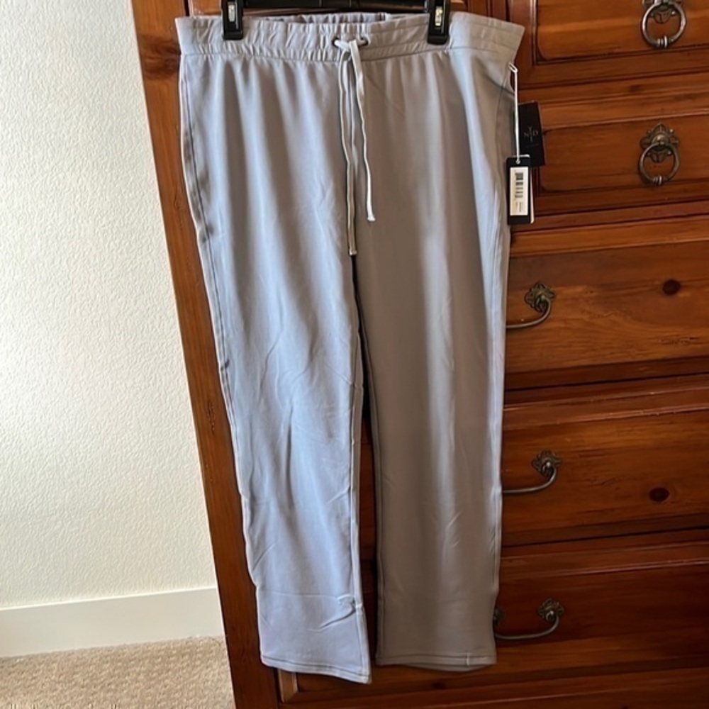 NYDJ Women’s Gray Pants Size Large NWT